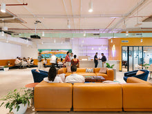 Load image into Gallery viewer, Oberoi Commerz II, Goregaon East
