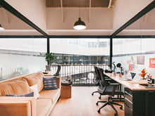 Load image into Gallery viewer, Platina Tower, Bristol Chowk
