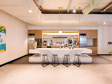 Load image into Gallery viewer, Oberoi Commerz II, Goregaon East
